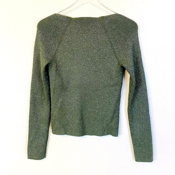 House Of Harlow 1960 Silver Metallic Shimmer Moss Green Stretch Knit Top Size L - Picture 3 of 11